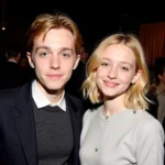 A Recent Picture of Freddie Highmore and Dakota Fanning